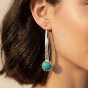 Silpada RETIRED VINTAGE W2132 Sterling Silver Turquoise Swan Dive Earrings